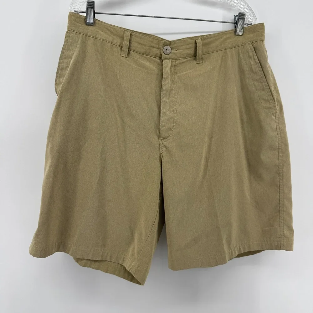 Patagonia Men Size 36 Khaki Cargo Shorts Outdoor Casual Hiking Travel